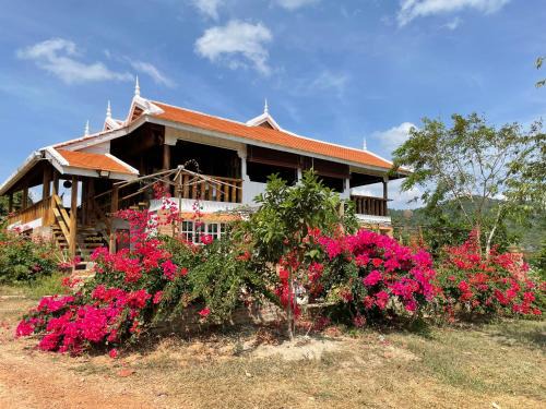 Pong Teuk Commune Villa | Villa Secret Garden Kep-Panoramic view-WI-FI