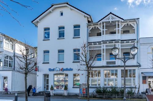 Binz Apartamento | Villa Seiler Fewo 5 3-Raum Apartment