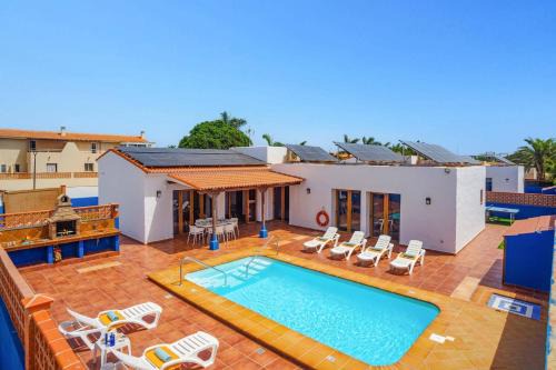 Corralejo Villa | Villa Silvia I by Villa Plus