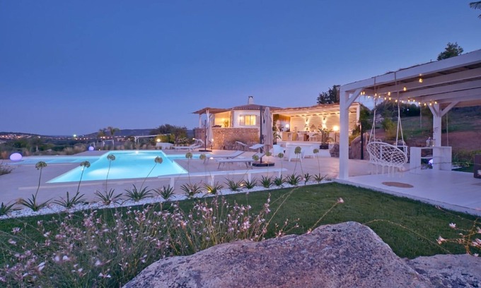 San Teodoro Villa | Villa 'Smeraldo' con vistas al mar, Wi-Fi y aire acondicionado