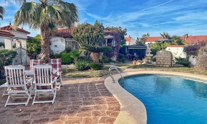 Vinaros Chalet De Esquí | Villa Sol para 6 con piscina cerca mar en Vinaròs