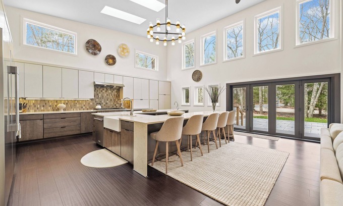 Cape Porpoise Casa | Villa Solara - Sun-filled, Newly renovated, and close to KPT
