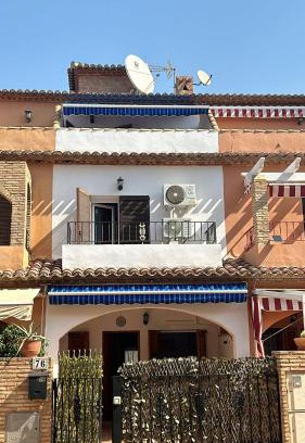 Los Alcázares Chalet De Esquí | Villa Solmar