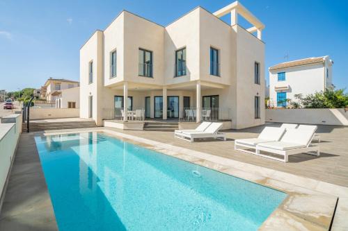 Son Serra de Marina Villa | Villa Son Serra Paradise