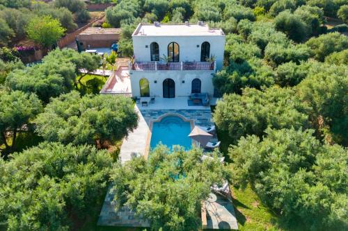 Lahebichate Cama Y Desayuno | Villa SOUAD avec piscine privée & jardin