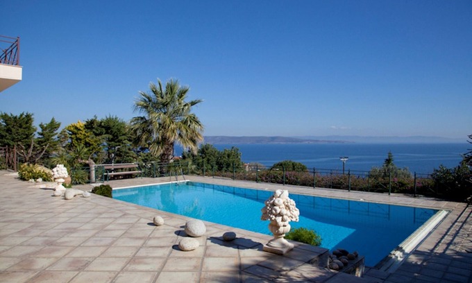 Lavreotiki Casa | Villa Sounion with sea view