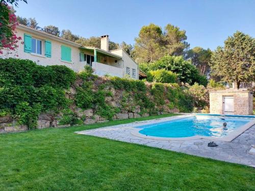 Saint-Nazaire Villa | Villa spacieuse à Saint-Nazaire avec piscine privée