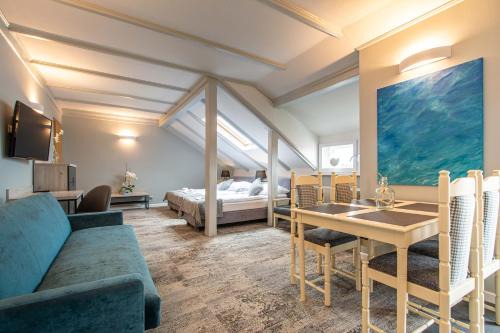 Leba Casa | Villa Stawros