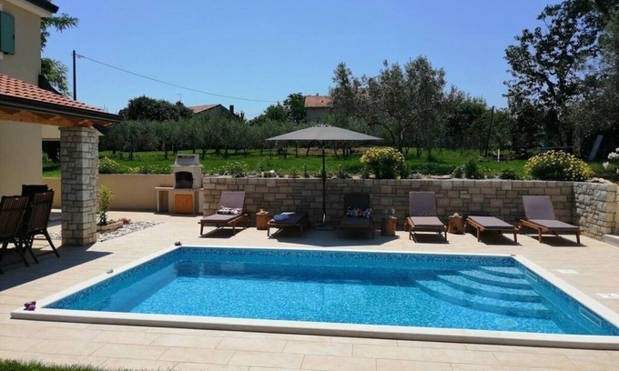 Radini Villa | Villa Stella Comfortable holiday residence