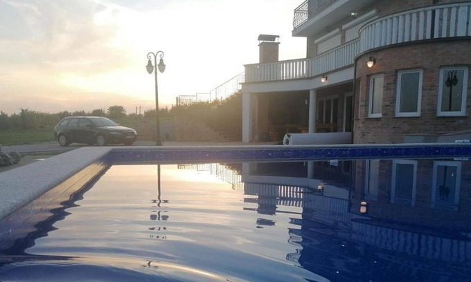 Svajcarnica Casa | Villa Stipino