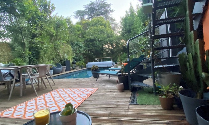 Floirac Casa | Villa stone heated pool Bordeaux unesco