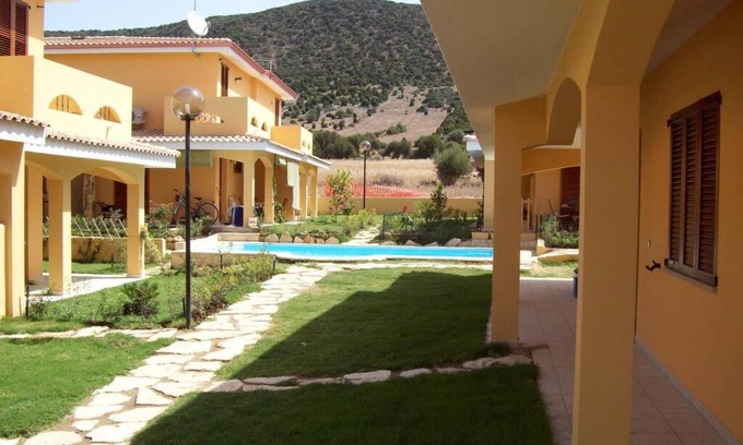 Sant'Anna Arresi Villa | Villa su due livelli super accessoriata