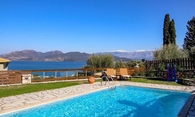 Spanokhorion Villa | Villa Summer Breeze. ¡Tu hogar lejos de casa!