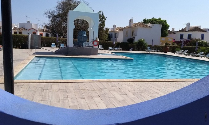 Conceicao e Cabanas de Tavira Villa | Villa T3 en Cabanas de Tavira - No Resort Quinta Velha w / Wi-Fi gratuito