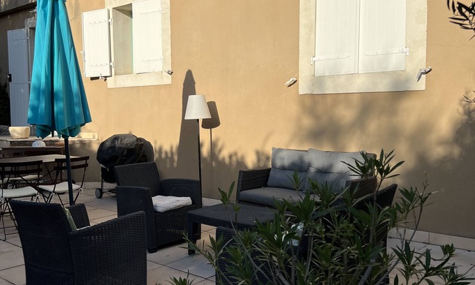 Bollene Casa | Villa T3 de 70m² Avec 4 Couchages et Jardin