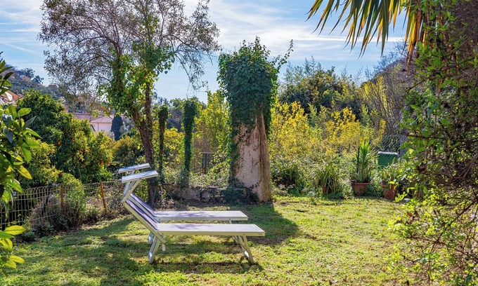 Finalborgo Villa | Villa Teresa a stone's throw from Finalborgo