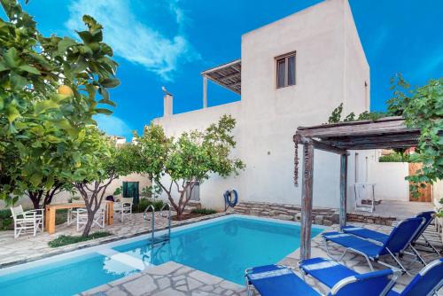 Pitsidia Villa | Villa Theona with private pool