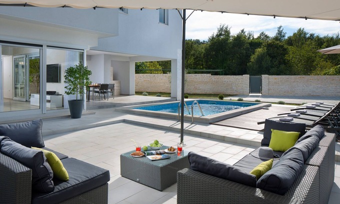 Boljevici Villa | Villa Tireli nearby Labin – Crovillas GmbH