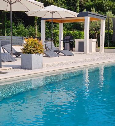 Melnica Villa | Villa Tonchi 3 Bedroom Private Pool BBQ & Garden