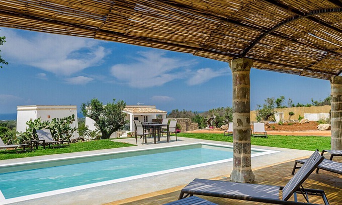 Capilungo Villa | Villa Torre Dell'Alto Mare block 2