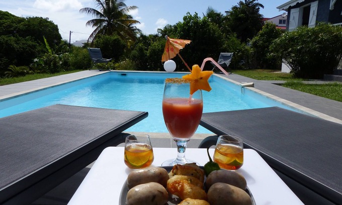 Saint-Francois Villa | VILLA TORTUGA 4 * jardín, tranquilo, piscina privada.