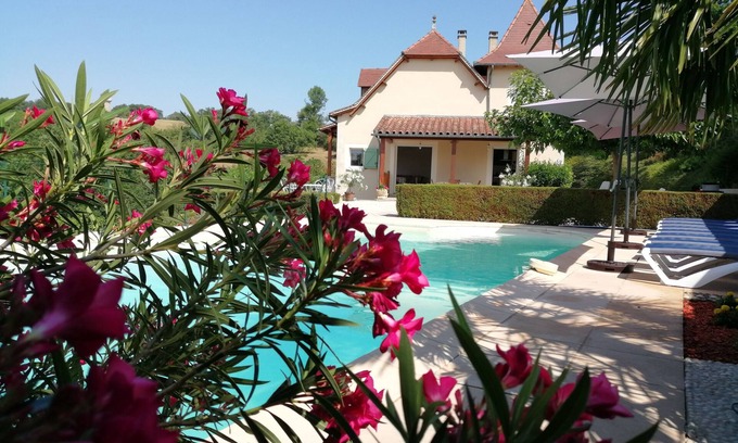 Faycelles Casa | VILLA TIPO QUERCYNNOISE FAYCELLES