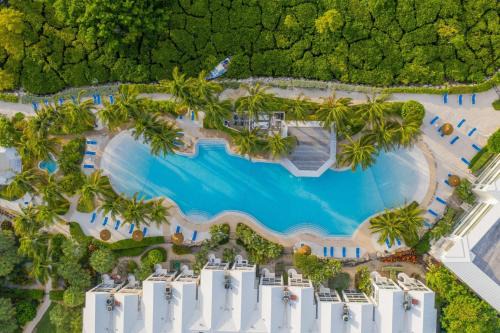 Rock Harbor Apartamento | Villa Valbuena Palm Oasis In-Laws Quarters 4-Story Unit With Rooftop Retreat