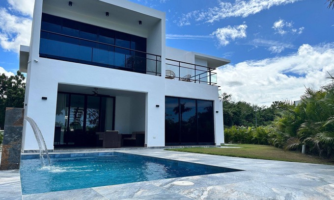 El Soco Casa | Villa Valdivia, Serene Retreat w/Private Pool, Nueva Romana