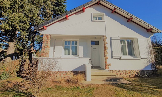 Neris-les-Bains Casa | Villa Valentine