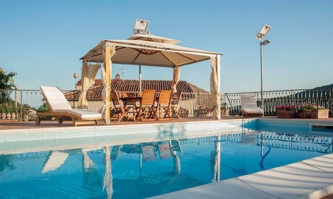 Vibonati Villa | Villa Vibrante - 14 Guests - Independent Villa with pool