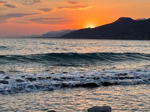 Pilalimata Casa | Villa View- Grapevines Villas - your sea view vacation