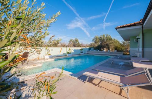 Alliste Apartamento | Villa Vimade con Piscina Privata