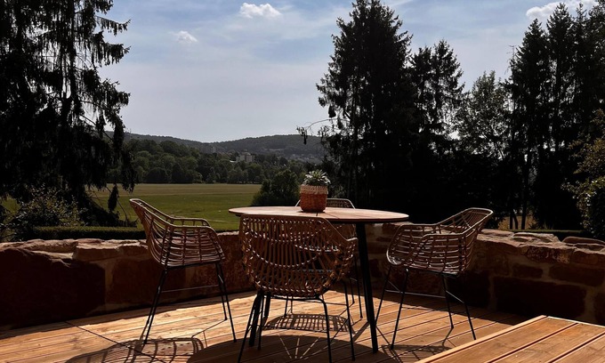 Bad Kissingen Apartamento | Villa Waldeck: Secluded location | sun terrace | kitchen