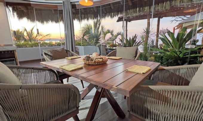 La Peñita de Jaltemba Villa | Villa Whale