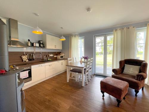 Thiessow Apartamento | Villa Windflüchter Ferienwohnung 2