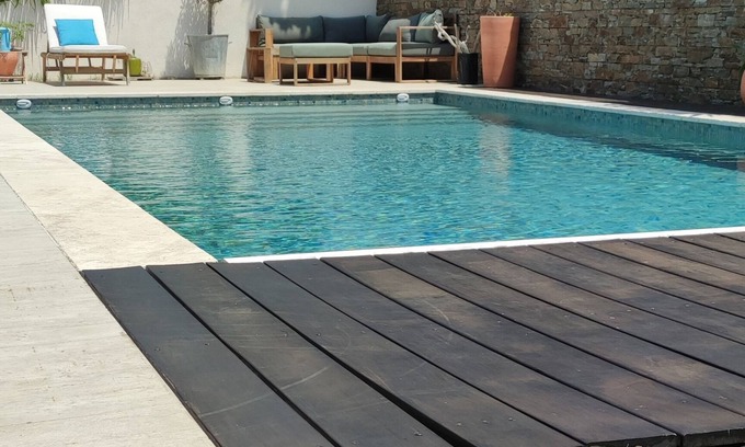 Carnoux-en-Provence Villa | Villa with private pool, air-conditioned, 3 bedrooms (3 bathrooms/3 WCs) near Cassis