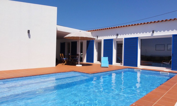 Aljezur Villa | Villa con jardín, piscina, vista al mar - Vale da Telha / Aljezur