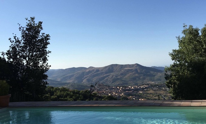 Castelbuono Villa | Villa con piscina y amplio jardín a 20 km de Cefalú.