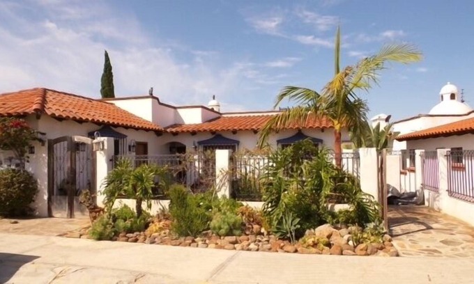 Salsipuedes Casa | Villa con increíbles vistas al mar en campo de golf en comunidad cerrada en Bajamar