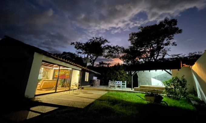 Rionegro Chalet De Esquí | Chalet con Jacuzzi a 8 min de Jardines de Llanogrande