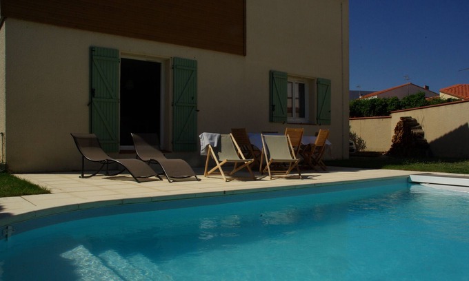 Cabestany Casa | VILLA con piscina, 4 dormitorios, 10 'de las playas, cerca de CANET, 1400 euros / semana