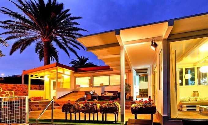 Ingenio Villa | Villa de ensueño con piscina propia y arquitectura extravagante