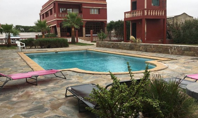 Sidi Rahal Villa | villa con piscina junto al mar