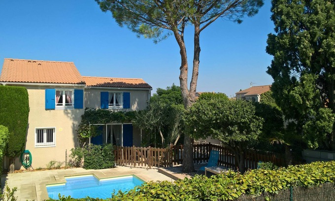 Vedene Villa | VILLA CON PISCINA DE CLASE 4 *, JARDÍN DE SOMBRA - MUY CERCA DE AVIGNON - 6 PERSONAS