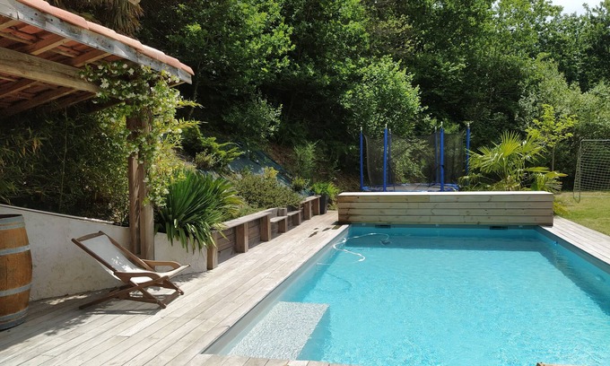 Ustaritz Casa | Vrbo Property