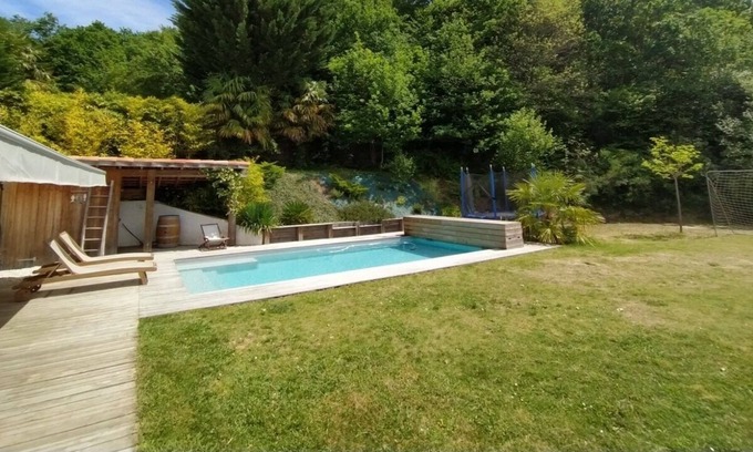 Ustaritz Casa | VILLA WITH POOL NATURE GOLF BEACH