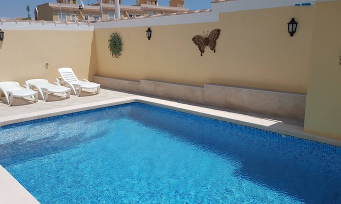 Puerto Marino Casa | Super Villa Pisc. privado climatizado en verano por 6 p