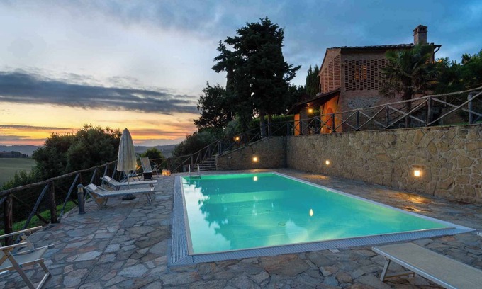 Piombino Villa | Casa vacacional con piscina privada y aire acondicionado