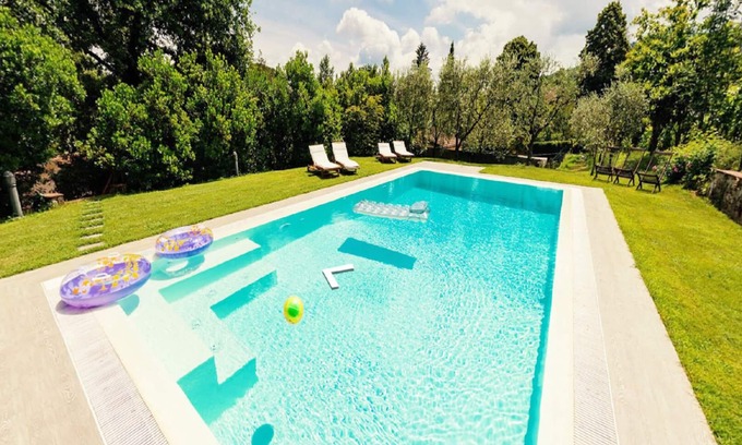 SantʼAndrea di Compito Villa | Villa con piscina privada en Lucca, ofertas especiales!