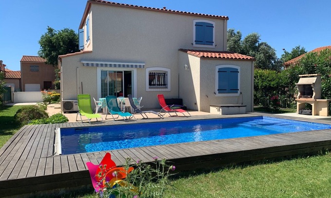 Elne Villa | Villa con piscina privada, AC, 3 hab, jardín, parking y WIFI en Elne